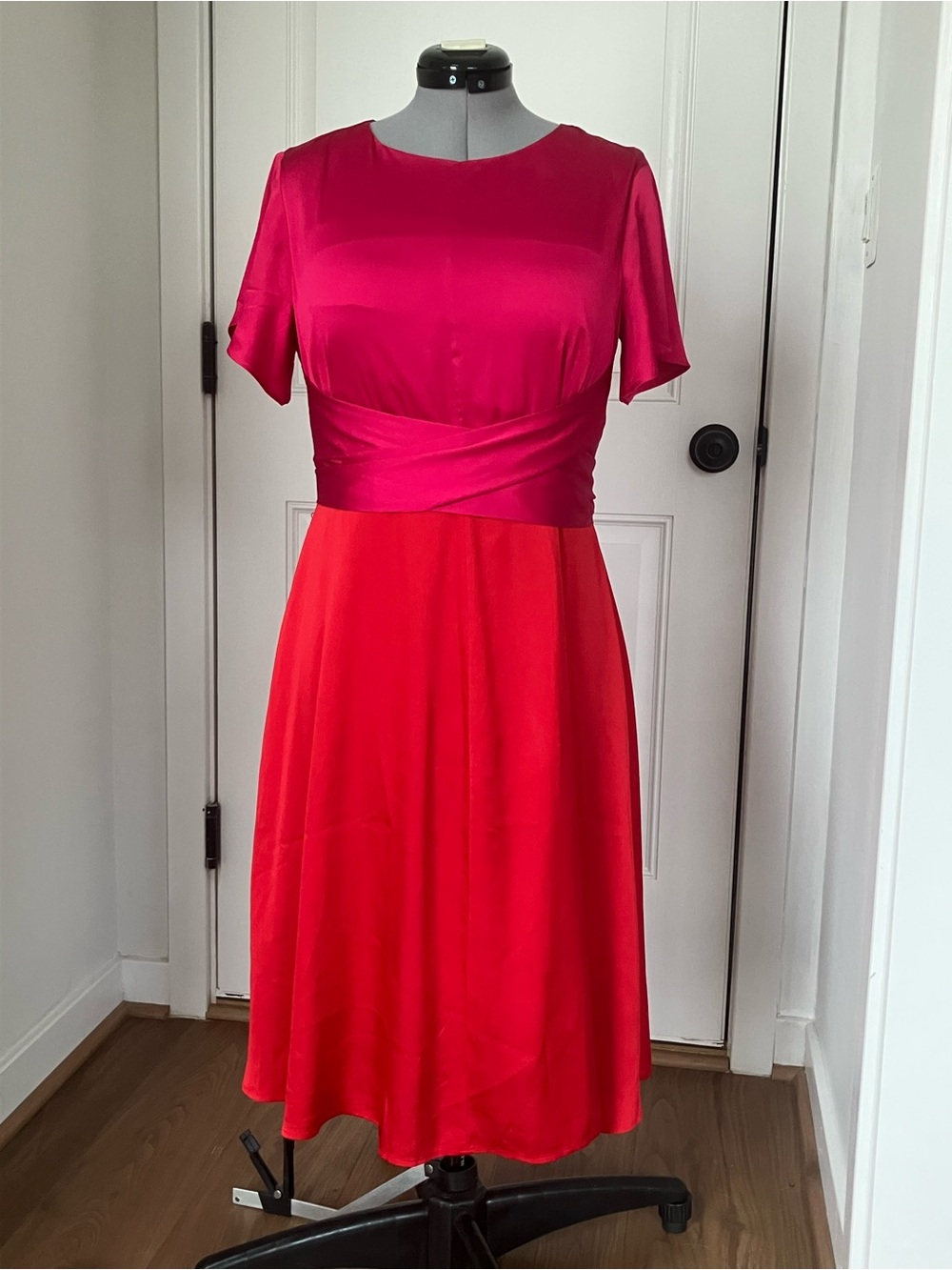 Ann Taylor Fuchsia and Red Short-Sleeve Fit-and-Flare Midi Dress